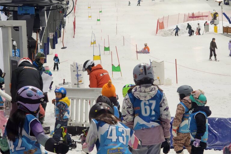 Racers line up for event at Snowplanet indoor ski resort