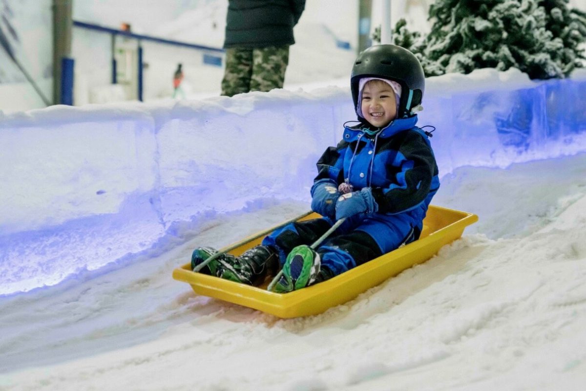 5 year olds birthday party at Snowplanet
