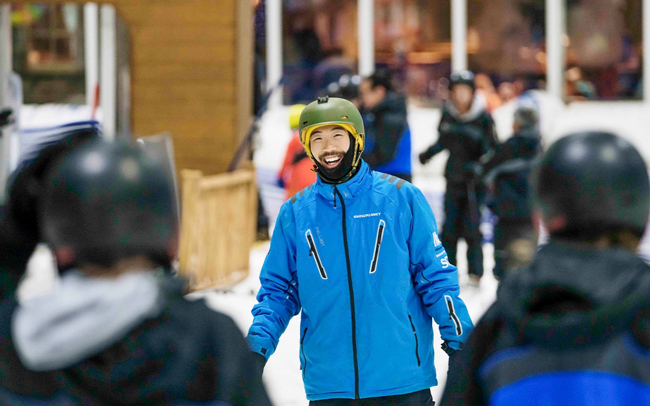 Snowboard instructor at Snowplanet