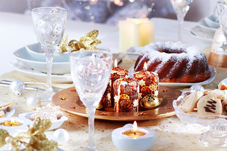 Well planned Christmas party table setting