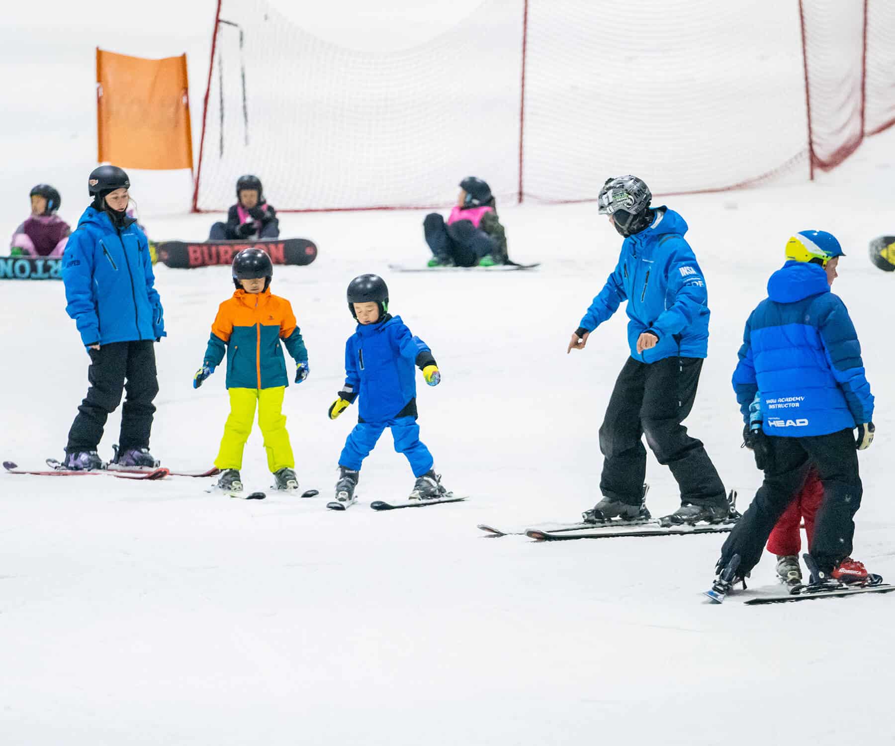 School Ski lesson at Snowplanet